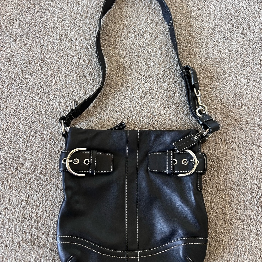 Vintage Coach Soho Slim Duffle Shoulder Bag